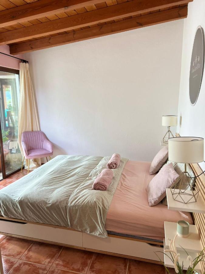 B&B Casa Lore D'Or Эль-Чорро Экстерьер фото