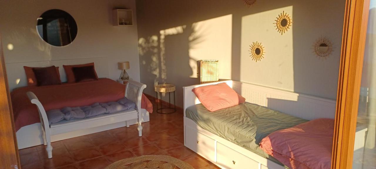 B&B Casa Lore D'Or Эль-Чорро Экстерьер фото