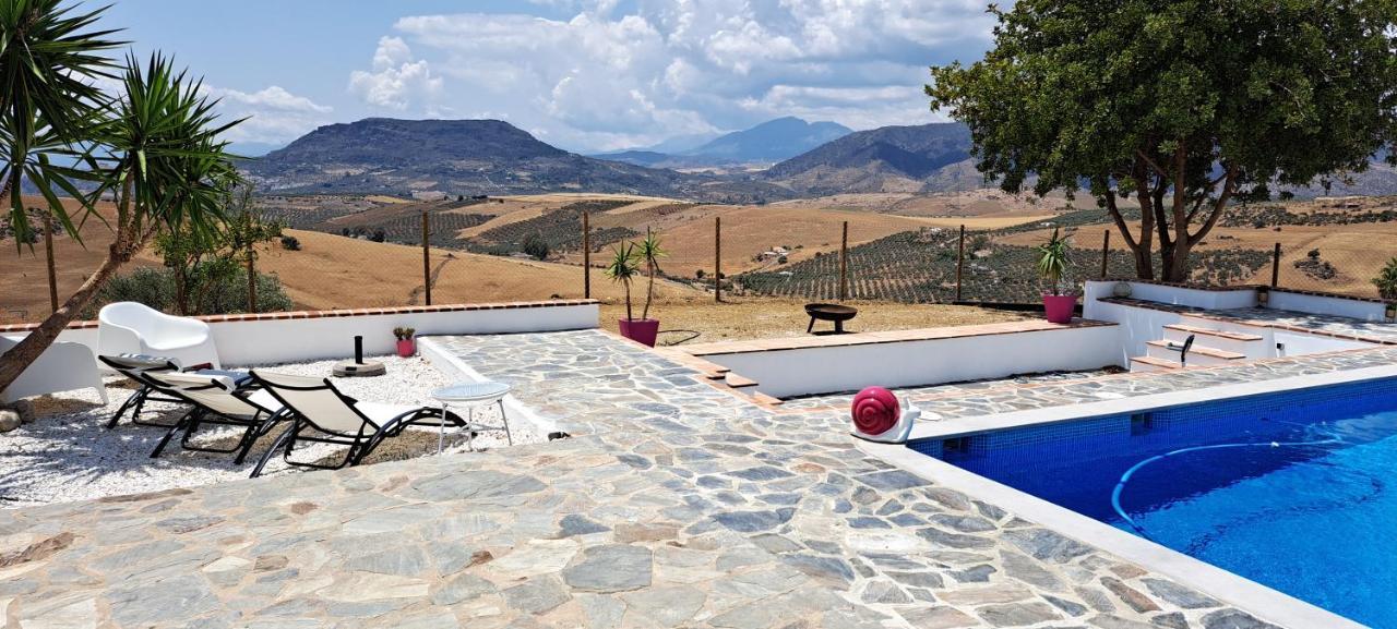 B&B Casa Lore D'Or Эль-Чорро Экстерьер фото
