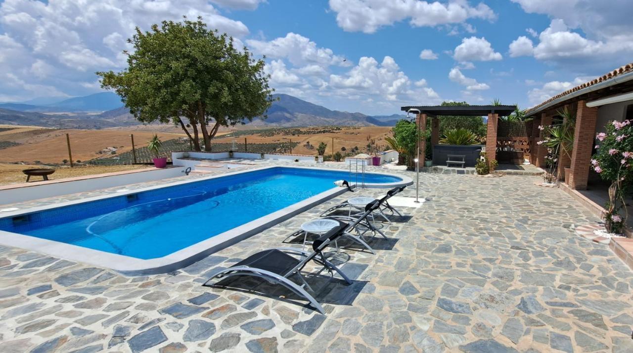 B&B Casa Lore D'Or Эль-Чорро Экстерьер фото